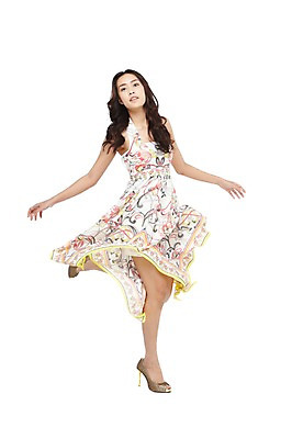 포토 JPG 스튜디오촬영 전신 외국인 해외기획촬영 우먼라이프 라이프스타일 2012년태국 드레스 계절 원피스 여자 패션 포즈 실내 한명 서기 누끼 사람 동양인 20대 성인 앞모습 여름 하이힐 여자만 여자한명만 성인여자만 청년만 청년여자만 성인한명만 청년여자한명만 성인여자한명만 성인만 국내포토 1 옷 구두 뷰포인트 모션 인종 청년 내부 생활 여성화 파일형식