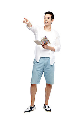 포토 JPG 스튜디오촬영 전신 서양인 외국인 해외기획촬영 라이프스타일 응시 2012년태국 계절 남자 여행 휴가 실내 한명 서기 미소 웃음 들기 누끼 사람 손짓 20대 성인 앞모습 책 캐주얼 여름 여름휴가 바캉스 가리킴 가이드북 남자만 남자한명만 성인남자만 청년만 청년남자만 청년남자한명만 성인한명만 성인남자한명만 성인만 국내포토 1 시선 옷 뷰포인트 모션 표정 인종 청년 내부 생활 파일형식 여름_계절