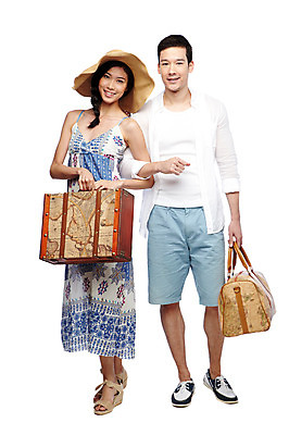 포토 JPG 스튜디오촬영 전신 서양인 외국인 해외기획촬영 모자 라이프스타일 커플 2012년태국 계절 원피스 여자 남자 커플라이프 여행 가방 휴가 실내 서기 미소 웃음 들기 누끼 사람 동양인 20대 성인 두명 앞모습 캐주얼 여름 여름휴가 바캉스 여행가방 청년만 성인만 국내포토 잡화 옷 뷰포인트 관계 모션 표정 인종 청년 내부 생활 파일형식 여름_계절