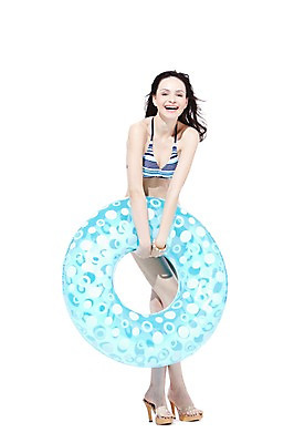 포토 JPG 스튜디오촬영 전신 서양인 외국인 백인 해외기획촬영 우먼라이프 라이프스타일 2012년태국 계절 여자 수영복 포즈 팔찌 물놀이 휴가 실내 한명 서기 미소 웃음 들기 누끼 사람 20대 성인 앞모습 여름 여름휴가 바캉스 비키니 섹시 놀이용품 하이힐 튜브 여자만 여자한명만 성인여자만 청년만 청년여자만 성인한명만 청년여자한명만 성인여자한명만 성인만 국내포토 1 옷 구두 뷰포인트 컨셉 장신구 모션 놀이 표정 인종 청년 내부 생활 여성화 오브젝트 파일형식 여름_계절