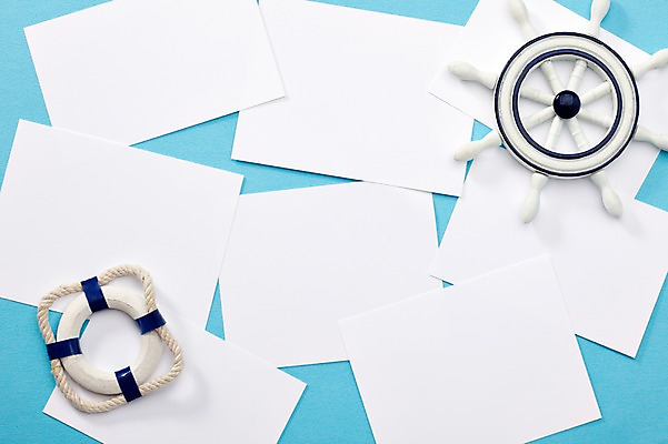 포토 JPG 스튜디오촬영 종이 백그라운드 열쇠 안내 프레임 실내 틀 풍경 사람없음 여름 핸들 알림 오브젝트 키_배핸들 튜브 구명부환 국내포토 계절 내부 안전장비 파일형식