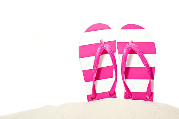 포토 JPG 스튜디오촬영 잡화 모래 백그라운드 신발 슬리퍼 실내 풍경 사람없음 여름 쪼리 오브젝트 한켤레 국내포토 1 계절 내부 샌들 파일형식