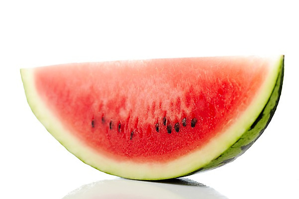 포토 JPG 스튜디오촬영 열매 컬러 과일 식재료 단면 여름음식 수박 실내 누끼 근접촬영 사람없음 아웃포커스 빨간색 초록색 농작물 달콤 시원함 슬라이스 수박씨 제철음식 제철과일 과채 국내포토 식물 음식 뷰포인트 농업 채소 촬영기법 씨앗 내부 맛 제철 파일형식 여름_계절