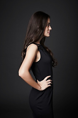 포토 JPG 스튜디오촬영 서양인 외국인 백인 해외기획촬영 우먼라이프 라이프스타일 긴머리 2012년태국 원피스 여자 허리손 포즈 검은배경 실내 한명 사람 상반신 20대 성인 옆모습 섹시 유혹 여자만 여자한명만 성인여자만 청년만 청년여자만 성인한명만 청년여자한명만 성인여자한명만 성인만 국내포토 1 헤어스타일 옷 뷰포인트 백그라운드 컨셉 인종 청년 내부 생활 검은색 파일형식