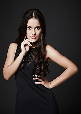 포토 JPG 스튜디오촬영 서양인 외국인 백인 해외기획촬영 우먼라이프 라이프스타일 긴머리 2012년태국 원피스 여자 허리손 포즈 검은배경 실내 한명 사람 상반신 20대 성인 앞모습 섹시 유혹 여자만 여자한명만 성인여자만 청년만 청년여자만 성인한명만 청년여자한명만 성인여자한명만 성인만 국내포토 1 헤어스타일 옷 뷰포인트 백그라운드 컨셉 인종 청년 내부 생활 검은색 파일형식