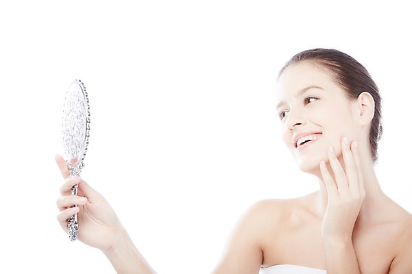 포토 JPG 스튜디오촬영 서양인 외국인 백인 해외기획촬영 우먼라이프 라이프스타일 응시 2012년태국 여자 실내 한명 미소 웃음 들기 누끼 사람 상반신 20대 성인 옆모습 화장 뷰티 거울 매끈함 순수 손거울 청순 여자만 여자한명만 성인여자만 청년만 청년여자만 성인한명만 청년여자한명만 성인여자한명만 성인만 국내포토 1 시선 뷰포인트 컨셉 모션 표정 인종 청년 내부 생활 감각 파일형식