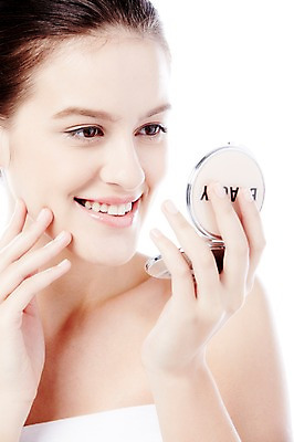 포토 JPG 스튜디오촬영 서양인 외국인 백인 해외기획촬영 우먼라이프 라이프스타일 응시 2012년태국 여자 실내 한명 미소 웃음 들기 누끼 사람 상반신 20대 성인 앞모습 화장 뷰티 화장품 거울 매끈함 순수 청순 여자만 여자한명만 성인여자만 청년만 청년여자만 성인한명만 청년여자한명만 성인여자한명만 성인만 국내포토 1 시선 뷰포인트 컨셉 모션 표정 인종 청년 내부 생활 감각 파일형식