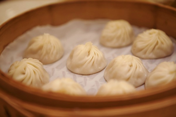 포토 JPG 그릇 아시아 음식 근접촬영 사람없음 아웃포커스 대만 만두 찐만두 찜기 국내포토 식기 나라 뷰포인트 주방용품 촬영기법 파일형식