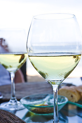 포토 JPG 주간 해외풍경 해외 아시아 음료 빵 바다 탁자 디저트 잔 주류 근접촬영 사람없음 야외 아웃포커스 와인 준비 발리 인도네시아 다과 국내포토 자연요소 식기 나라 음식 뷰포인트 섬 가구 촬영기법 풍경 파일형식