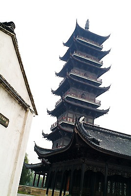 포토 JPG 주간 해외풍경 해외 건축물 아시아 로우앵글 고건축 건축양식 하늘 지붕 기와 풍경 사람없음 야외 건물 탑 중국 동양건축 기둥 처마 국내포토 자연요소 건축 나라 뷰포인트 파일형식 동양