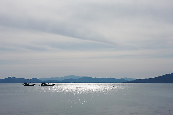 포토 JPG 주간 아시아 교통수단 바다 자연 하늘 산 한국 풍경 사람없음 야외 보성 선박 국내포토 자연요소 나라 교통 수상교통 전라남도 생태계 파일형식