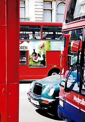 포토 JPG 주간 해외풍경 해외 건축물 유럽 도로 교통수단 자동차 영국 거리 버스 풍경 사람없음 야외 건물 런던 이층버스 관광버스 국내포토 자연요소 건축 나라 길 육상교통 교통 교통시설 대중교통 파일형식
