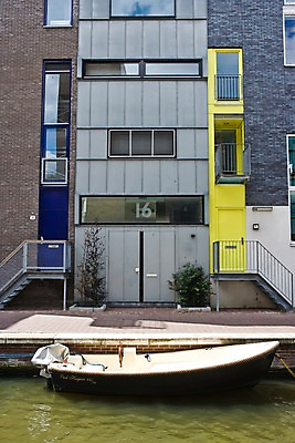 포토 JPG 주간 해외풍경 해외 건축물 외관 유럽 백그라운드 수상교통 주택 풍경 사람없음 야외 건물 인테리어 강 강가 묶기 정박 네덜란드 운하 네델란드 선박 국내포토 자연요소 디자인 건축 나라 교통수단 배_교통 모션 파일형식