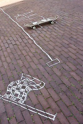 포토 JPG 주간 해외풍경 해외 유럽 백그라운드 벽돌 바닥 풍경 사람없음 야외 초록색 하이앵글 도시풍경 갈색 도시 스케이트보드 낙서 네덜란드 그림 광장 네델란드 국내포토 자연요소 나라 뷰포인트 컬러 보드_스포츠 파일형식