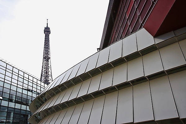 포토 JPG 주간 건축물 외관 유럽 로우앵글 하늘 풍경 사람없음 야외 건물 관광지 인테리어 탑 프랑스 에펠탑 박물관 철탑 파리_프랑스 국립박물관 철구조물 케브랑리국립박물관 국내포토 자연요소 디자인 건축 나라 뷰포인트 여행 구조물 파리 랜드마크 파일형식