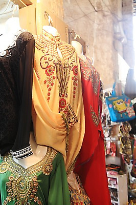 포토 JPG 주간 해외풍경 옷 중동 사람없음 야외 컬러풀 시장 카타르 국내포토 자연요소 해외 나라 컬러 풍경 파일형식