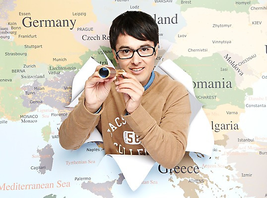 포토 JPG 스튜디오촬영 서양인 외국인 백인 해외기획촬영 라이프스타일 2012년태국 남자 종이 안경 해외여행 여행 세계지도 지도 실내 한명 들기 사람 상반신 20대 성인 앞모습 캐주얼 망원경 일안경 관찰 여행지도 성인남자한명만 국내포토 1 해외 잡화 옷 뷰포인트 모션 인종 청년 내부 생활 세계 남자한명만 성인남자만 파일형식