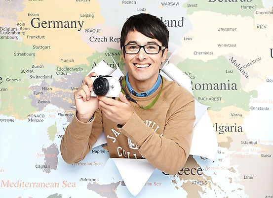 포토 JPG 스튜디오촬영 서양인 외국인 백인 해외기획촬영 라이프스타일 2012년태국 남자 종이 안경 해외여행 여행 세계지도 지도 실내 한명 미소 웃음 들기 사람 상반신 20대 성인 앞모습 캐주얼 카메라 사진촬영 여행지도 성인남자한명만 국내포토 1 해외 잡화 옷 뷰포인트 모션 표정 인종 청년 내부 생활 전자제품 세계 촬영 남자한명만 성인남자만 파일형식