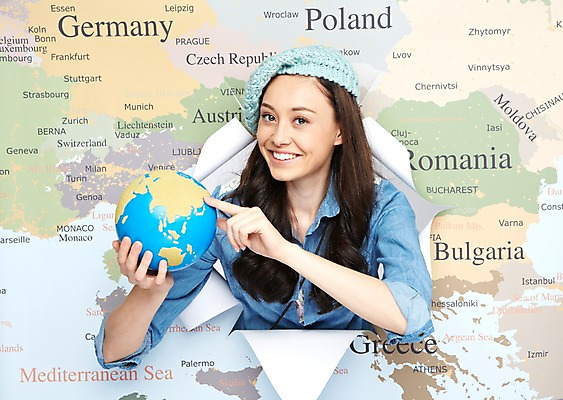 포토 JPG 스튜디오촬영 서양인 외국인 백인 해외기획촬영 모자 라이프스타일 긴머리 2012년태국 여자 종이 해외여행 여행 세계지도 지도 실내 한명 미소 웃음 들기 사람 손짓 상반신 20대 성인 앞모습 캐주얼 글로벌 지구본 가리킴 여행지도 여자만 여자한명만 성인여자만 청년만 청년여자만 성인한명만 청년여자한명만 성인여자한명만 성인만 국내포토 1 해외 헤어스타일 잡화 옷 뷰포인트 모션 표정 인종 청년 내부 생활 세계 파일형식