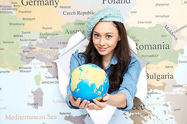 포토 JPG 스튜디오촬영 서양인 외국인 백인 해외기획촬영 모자 라이프스타일 긴머리 2012년태국 여자 종이 해외여행 여행 세계지도 지도 실내 한명 미소 웃음 들기 사람 상반신 20대 성인 앞모습 캐주얼 글로벌 지구본 여행지도 여자만 여자한명만 성인여자만 청년만 청년여자만 성인한명만 청년여자한명만 성인여자한명만 성인만 국내포토 1 해외 헤어스타일 잡화 옷 뷰포인트 모션 표정 인종 청년 내부 생활 세계 파일형식