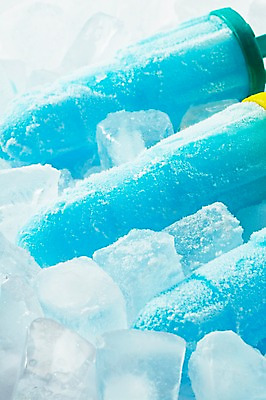 포토 JPG 스튜디오촬영 백그라운드 아이스크림 디저트 실내 근접촬영 사람없음 아웃포커스 얼음 시원함 막대아이스크림 아이스바 국내포토 자연요소 음식 뷰포인트 촬영기법 내부 파일형식