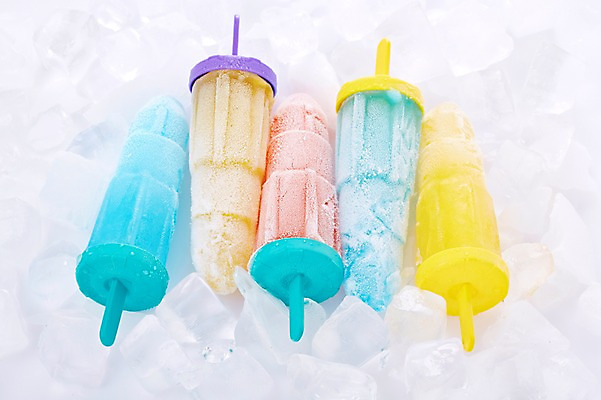 포토 JPG 스튜디오촬영 백그라운드 아이스크림 디저트 실내 종류 근접촬영 사람없음 아웃포커스 얼음 시원함 일렬 막대아이스크림 아이스바 국내포토 자연요소 음식 뷰포인트 촬영기법 내부 파일형식