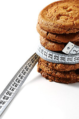 포토 JPG 스튜디오촬영 줄 음식 다이어트 디저트 실내 줄자 자 누끼 근접촬영 사람없음 쌓기 쿠키 과자 빵집 제빵 칼로리 국내포토 뷰포인트 모션 문구용품 건강 내부 제과제빵 상점 파일형식