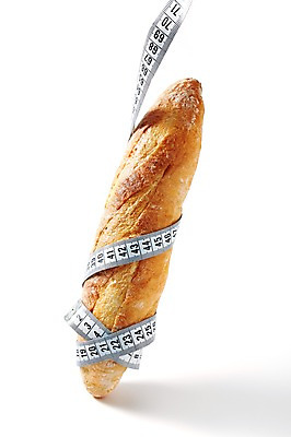 포토 JPG 스튜디오촬영 줄 음식 빵 다이어트 디저트 실내 줄자 자 누끼 근접촬영 사람없음 빵집 바게트 제빵 칼로리 국내포토 뷰포인트 문구용품 건강 내부 제과제빵 상점 파일형식