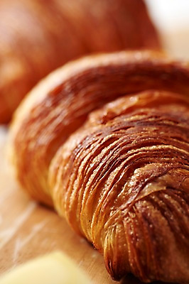 포토 JPG 스튜디오촬영 음식 빵 디저트 도마 실내 근접촬영 사람없음 아웃포커스 빵집 크루아상 제빵 국내포토 뷰포인트 주방용품 촬영기법 내부 제과제빵 상점 파일형식