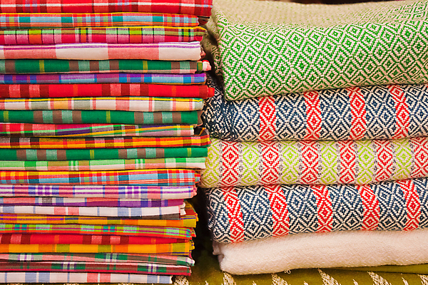 포토 JPG 해외이미지 디자인 아시아 여행 백그라운드 패턴 장신구 태국 종류 동양인 사람없음 장식 쇼핑 컬러풀 유행 희망 직물 시장 상품 실크 수집 모음 멀리 동쪽 해외202004 해외포토 감정 나라 컬러 무늬 인종 방향 파일형식 이미지허브