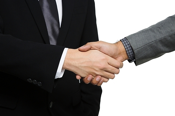 포토 JPG 해외이미지 직업 손 남자 행복 백그라운드 컨셉 비즈니스 통신 성공 악수 사람 정장 성인 사람없음 친구 사무실 힘 거래 인사 비즈니스맨 비즈니스우먼 고객 계약 흔들림 떨림 동의 해외202004 해외포토 옷 여자 감정 관계 모션 손짓 신체부위 예절 직장인 파일형식 이미지허브