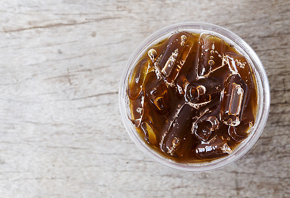 포토 JPG 해외이미지 커피 음료 음식 백그라운드 유리 탁자 디저트 건강 사람 사람없음 목재 컵 여름 갈색 얼음 검은색 어둠 카페 추위 흰색 신선 투명 정상 시원함 질감 아로마 아메리카노 에스프레소 블러 양조 카페인 해외202004 해외포토 자연요소 나무 식기 계절 컬러 가구 재료 재질 상점 파일형식 이미지허브