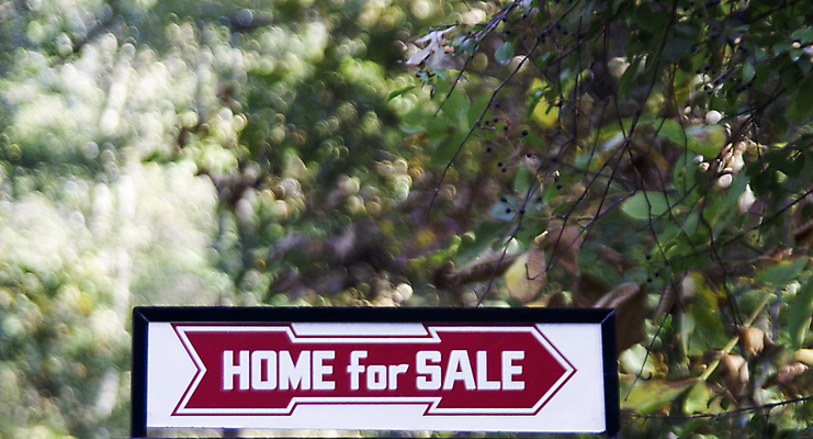 포토 JPG 해외이미지 비즈니스 부동산 주택 사람없음 금융 경제 세일 시골 실업 사인 문제 가치 교외 위기 이슈 필요 해외202004 해외포토 컨셉 건물 재산 파일형식 이미지허브