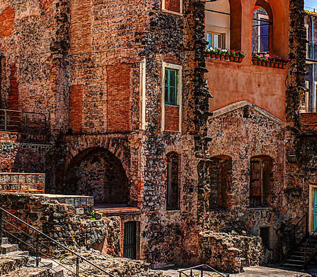 포토 JPG 해외이미지 외관 벽 백그라운드 패턴 오렌지 건축양식 창문 벽지 표면 날씨 추상 벽돌 주택 사람없음 내부 건물 빨간색 갈색 우주 블록 손상 수확 도시 거친 파편 묘사 질감 복고 시멘트 벽돌담 아이비 직사각형 고체 그런지 석고 옛날 줄서기 콘크리트 해외202004 해외포토 도형 식물 건축물 건축 컬러 컨셉 무늬 농업 과일 모션 담장 파일형식 이미지허브