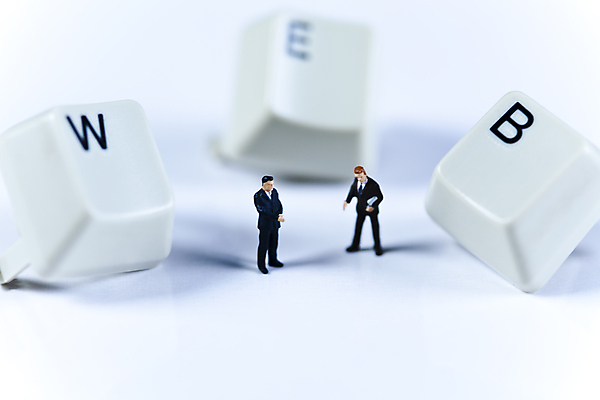 포토 JPG 해외이미지 영어 협력 실내 사람없음 아웃포커스 금융 단어 웹 키보드 비즈니스맨 흰배경 금융비즈니스 인물미니어처 해외202004 해외포토 문자 남자 백그라운드 인터넷 비즈니스 촬영기법 내부 경제 미니어처 흰색 직장인 파일형식 이미지허브