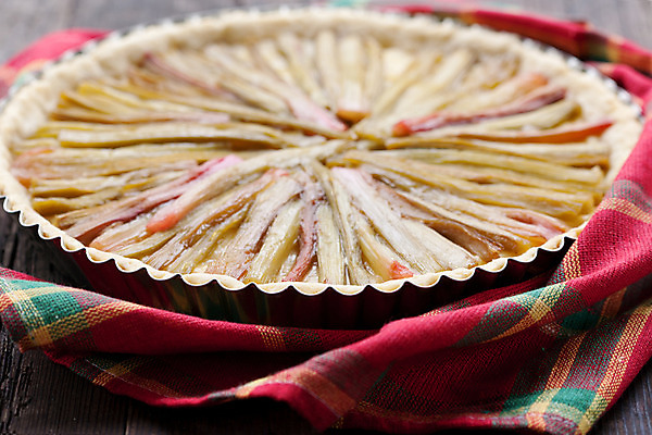 포토 JPG 해외이미지 접시 음식 과일 부분 딸기 디저트 건강 사람없음 빨간색 파티 케이크 저녁식사 희망 껍질 흰색 시골 대접 신선 원형 우아함 닫기 달콤 맛 아침식사 설탕 밀 굽기 먹기 만족 싱글 유기농 심플 충동구매 점심식사 채식주의자 타르트 페스츄리 핸드메이드 비건 해외202004 해외포토 도형 식기 웰빙 감정 빵 컬러 컨셉 모션 곡류 이벤트 쇼핑 식사 구이 채식 파이_빵 과소비 파일형식 이미지허브