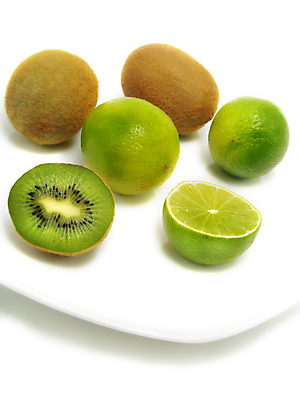 포토 JPG 해외이미지 식물 접시 음식 백그라운드 과일 재료 디저트 귤 건강 키위 사람없음 초록색 빛 노란색 흰색 신선 우아함 달콤 맛 자르기 열대과일 유기농 날것 라임 건강식 내추럴 강렬 고립 숙성 해외202004 해외포토 식기 웰빙 컬러 컨셉 모션 파일형식 이미지허브