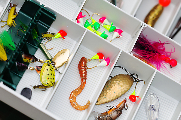 포토 JPG 해외이미지 계절 선 줄 스포츠 장신구 넥타이 낚시 어류 어업 취미 사람없음 상자 바구니 장비 잡기 오픈 고리 계획 작음 플라스틱 유혹 낚시꾼 고무 기어 미끼 얼레 거짓 돌리기 민물 베이스 해외202004 해외포토 잡화 산업 컨셉 모션 재질 현악기 레저 수중동물 크기 파일형식 이미지허브