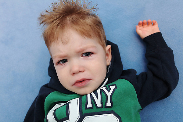 포토 JPG 해외이미지 1 감정 아들 얼굴 어린이 가족 관리 한명 사람 소년 머리 외침 방 슬픔 분노 표현 아기 찡그림 울음 작음 배고픔 눈물 싱글 문제 나쁜 거짓말 걸음마 비명 해외202004 해외포토 남자 관계 모션 표정 신체부위 소리 크기 파일형식 이미지허브