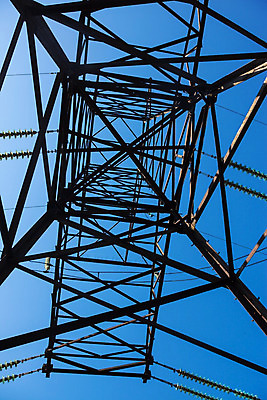 포토 JPG 해외이미지 산업 선 하늘 사람없음 파란색 탑 금속 힘 장비 에너지 네트워크 큼 각도 전염 철사 볼트 뼈대 철탑 긴장 돛대 전압 철강 힘찬 해외202004 해외포토 건축물 감정 컬러 컨셉 재질 공구 질병 크기 감염 파일형식 이미지허브