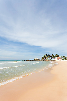 포토 JPG 해외이미지 아시아 모래 바다 여행 오렌지 건축양식 자연 하늘 호텔 휴가 주택 풍경 사람없음 건물 물 여름 파란색 빛 야자수 햇빛 노란색 평화 맑음 시골 순수 엽서 천국 스리랑카 전용 터키석 수평선 해외202004 해외포토 자연요소 나무 건축물 계절 건축 나라 컬러 컨셉 과일 숙소 날씨 태양 보석 편지 생태계 파일형식 이미지허브