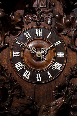 포토 JPG 해외이미지 전통 디자인 유럽 얼굴 시계 조각 컨셉 독일 미술 사람없음 목재 장식 갈색 검은색 수확 골동품 시골 시간 닫기 숲 묘사 복고 정비공 목각 타이머 고물 솜씨 옛날 핸드메이드 스타일 해외202004 해외포토 나무 나라 컬러 농업 재료 모션 문화예술 신체부위 기술자 파일형식 이미지허브