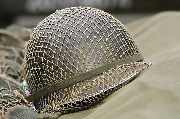 포토 JPG 해외이미지 백그라운드 유니폼 사람없음 수확 덮개 역사 보호 헬멧 철 오브젝트 복고 군용 싸움 전쟁 과거 육군 병정 갑옷 옛날 철강 해외202004 해외포토 옷 컨셉 농업 모션 군대 뚜껑 보호장비 파일형식 이미지허브