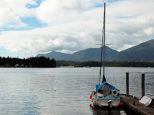 포토 JPG 해외이미지 바다 여행 산 항해 풍경 사람없음 물 만 보트 함선 북쪽 알래스카 해외202004 해외포토 자연요소 배_교통 미국 방향 파일형식 이미지허브