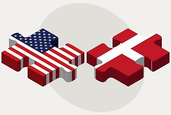 EPS 해외이미지 조각 컨셉 일러스트 관계 협력 함께함 덴마크 사람 그래픽 3D 미국 깃발 퍼즐 연결 결합 접속 오브젝트 흰배경 나눔 해결 고립 왕국 전국 정부 정치 코펜하겐 통일 해외202004 해외일러스트 백그라운드 북아메리카 북유럽 흰색 디지털합성 파일형식 벡터 이미지허브