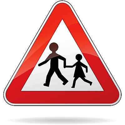 EPS 해외이미지 어린이 일러스트 학교 자동차 경고 안전 빨간색 달리기 흰색 표지판 보행자 삼각형 보호 위험 도로표지판 조심 스타일 해외202004 해외일러스트 도형 교육 도로 육상교통 컬러 컨셉 모션 알림판 사람 파일형식 벡터 이미지허브