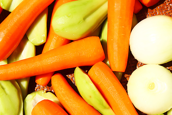 포토 JPG 해외이미지 음식 토마토 채소 포도 가지 양파 오이 감자 사람없음 컬러풀 당근 신선 사과 유기농 양배추 복숭아 석류 해외202004 해외포토 웰빙 컬러 과일 뿌리채소 파일형식 이미지허브