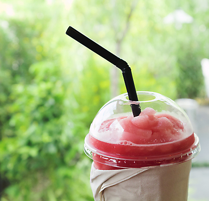 포토 JPG 해외이미지 길 음료 음식 조각 백그라운드 과일 태국 자연 유리 탁자 수박 건강 사람없음 목재 장식 컵 빨간색 물 여름 빛 냉동 얼음 주스 우유 추위 흰색 신선 칵테일 액체 달콤 혼합 플라스틱 멜론 상쾌 떨림 스무디 해외202004 해외포토 자연요소 나무 식기 계절 감정 아시아 컬러 가구 재료 모션 재질 유제품 주류 맛 생태계 파일형식 이미지허브