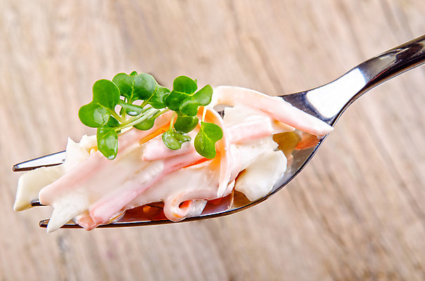 포토 JPG 해외이미지 전통 포크 채소 부분 건강 사람없음 당근 샐러드 신선 자르기 준비 양배추 레시피 아일랜드 마요네즈 무생채 채식주의자 개조 비건 해외202004 해외포토 식기 유럽 음식 모션 뿌리채소 소스_음식 채식 파일형식 이미지허브