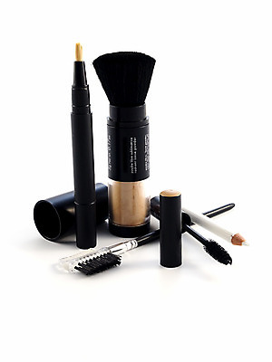 포토 JPG 해외이미지 여자 얼굴 장신구 사람없음 컬러풀 갈색 검은색 스파 화장품 흰색 붓 화려 그룹 컨테이너 가루 볼터치 피부 오브젝트 피부관리 마스카라 내추럴 고립 돌봄 해외202004 해외포토 산업 컬러 컨셉 모션 사람 신체부위 화장 뷰티 파일형식 이미지허브